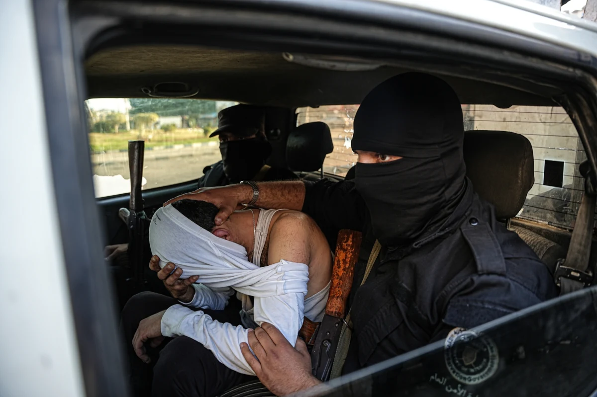 Ponad tysiąc osób zginęło, od kiedy w czwartek w zamieszkałej przez alawitów Latakii na zachodzie Syrii wybuchły starcia z rządowymi siłami bezpieczeństwa. Informację przekazała agencja AP, powołując się na dane Syryjskiego Obserwatorium Praw Człowieka (SOHR). Ponad 700 ofiar to cywile.