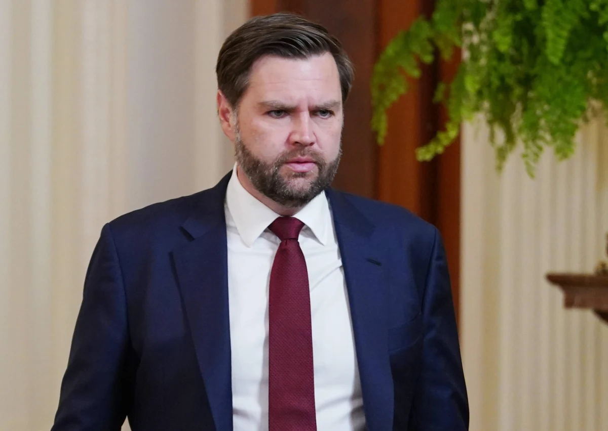 Nate Vance, kuzyn wiceprezydenta USA J.D. Vance'a, przez prawie trzy lata walczył po stronie Ukrainy w wojnie z Rosją. W wywiadzie dla francuskiego dziennika "Le Figaro" Amerykanin ocenił, że jego kuzyn jest dobrym człowiekiem, jednak jego postawa wobec Ukrainy jest rozczarowująca. Przyznał, że mógł mu powiedzieć prawdę o konflikcie za naszą wschodnią granicą, ale wiceprezydent USA "nigdy nie chciał się niczego dowiedzieć".