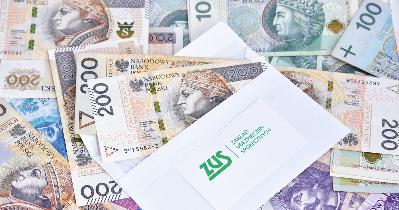 Nowe świadczenie socjalne od maja. Pierwsi już dostali 2000 zł