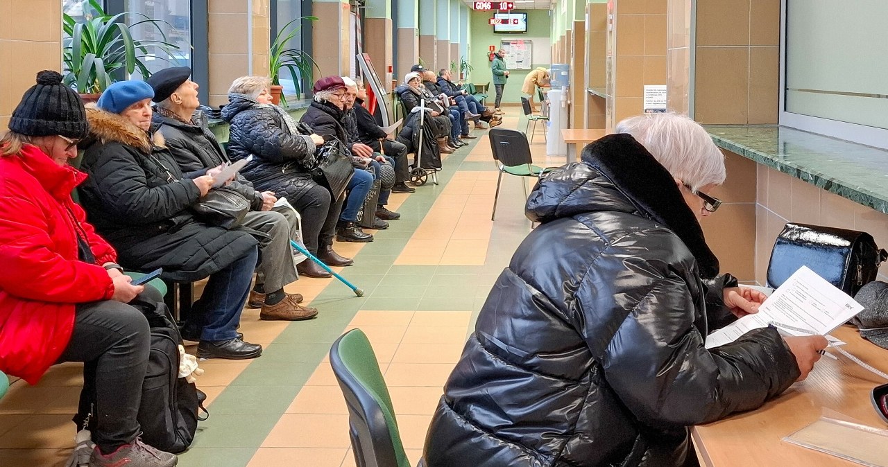 Przepracowała 40 lat, ma 60 lat. Tyle emerytury wypłaci jej ZUS