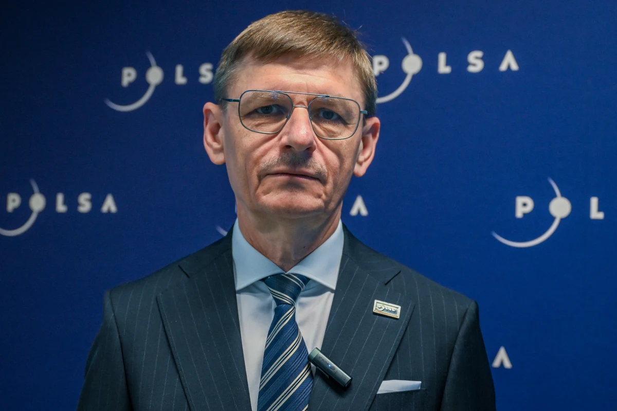 Grzegorz Wrochna został odwołany z funkcji prezesa Polskiej Agencji Kosmicznej POLSA. Taką informację przekazało Ministerstwo Rozwoju i Technologii. Już w lutym dziennikarze RMF FM informowali nieoficjalnie, że wyciągnięcia konsekwencji wobec Wrochny domagał się resort obrony. Chodziło o szczątki rakiety Falcon 9, które w lutym spadły w kilku miejscach Polski.