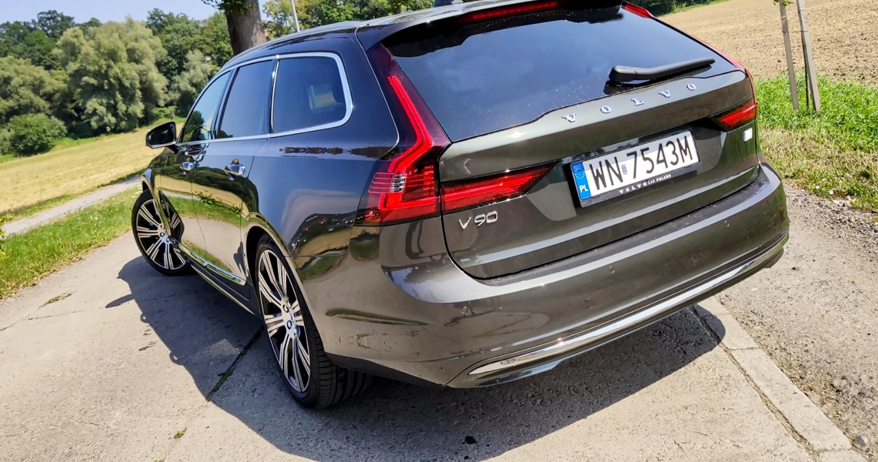 Tych samochodów już nie kupimy. Zniknęły z salonów w 2025 roku