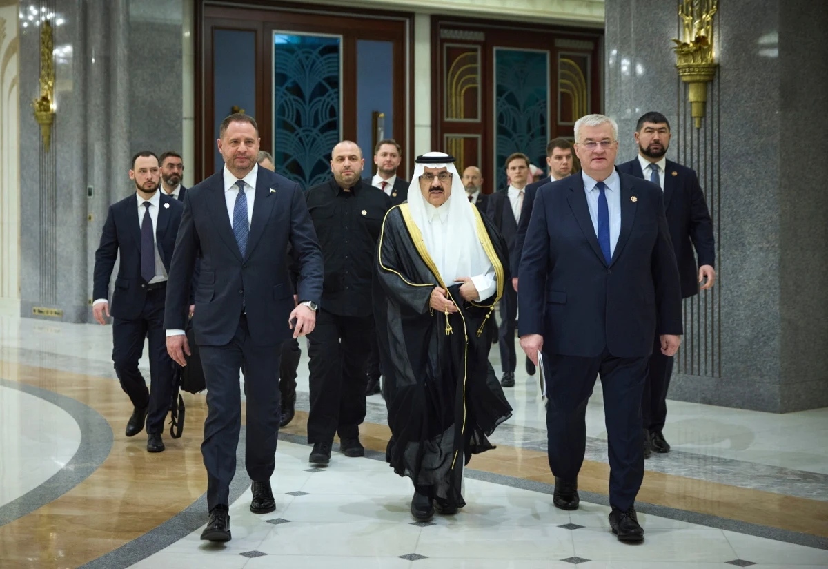 Są pierwsze doniesienia z prowadzonych dziś w saudyjskiej Dżuddzie negocjacji między Ukrainą a USA w sprawie zakończenia wojny rosyjsko-ukraińskiej. Pierwsza runda rozmów dobiegła końca.