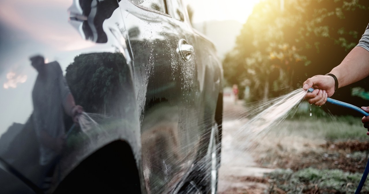Są u siebie a i tak grozi mandat 500 zł. Wystarczy jedna rzecz