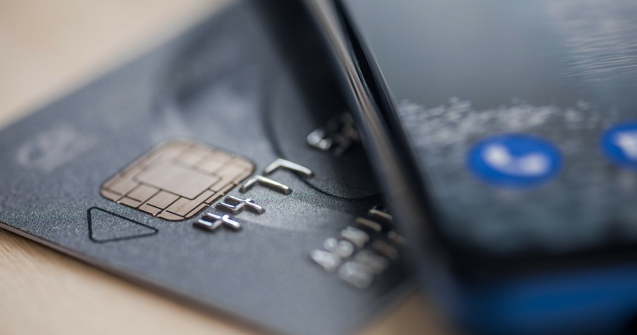 Skarbówka dostanie wyciąg z twojej karty. Od stycznia nowe uprawnienia