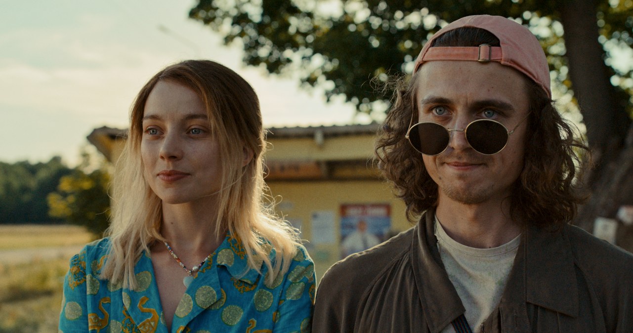 Dopiero co był w kinach. Polski film niedługo zobaczysz bez wychodzenia z domu