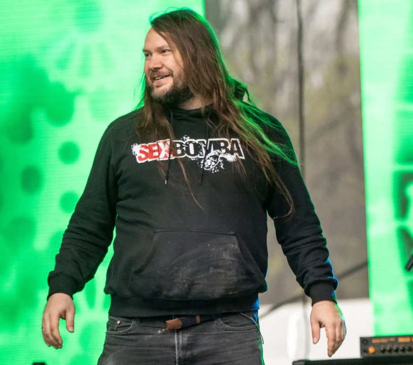 Zenek przerabia wielki polski hit. Takiej wersji nikt się nie spodziewał