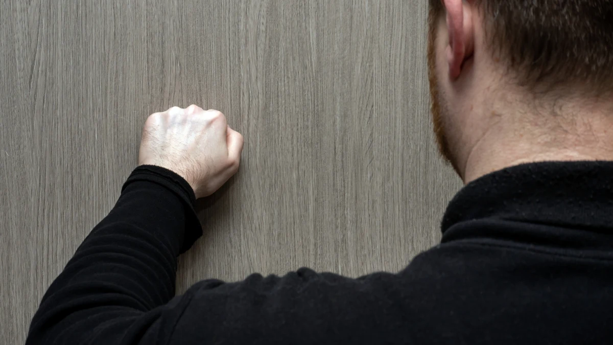 Tylko w czwartek w Gliwicach (woj. śląskie) dwie starsze kobiety zostały oszukane przez osoby podszywające się pod pracowników wodociągów. Złodzieje ukradli gotówkę i kosztowności. Policja apeluje do mieszkańców o wzmożoną czujność.