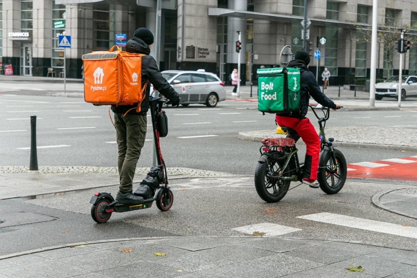 Rośnie liczba pracujących cudzoziemców. Wybierają głównie ten region