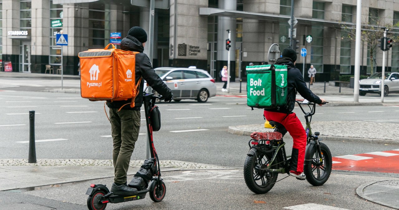 Zmiany dla kierowców Ubera i Bolta. Możliwe masowe przekształcenia umów?