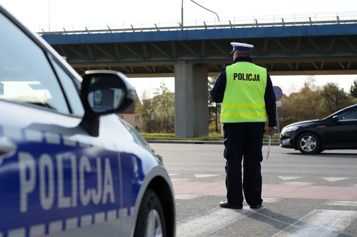 Na podkarpackim odcinku autostrady A4 mogło dojść do tragedii. 87-letni kierowca jechał tą trasą pod prąd - po pasie zieleni. Jego sprawą zajmie się sąd. 