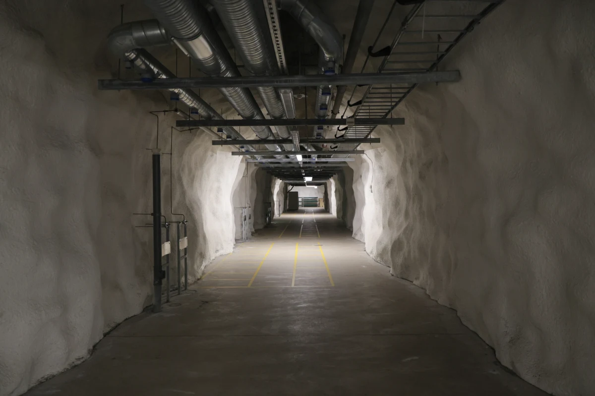 Wrocławianie, którzy mają na terenie swojego ogródka bądź domu schron, powinni powiadomić o tym miasto do końca miesiąca. W styczniu weszła w życie ustawa o ochronie ludności i obronie cywilnej, mająca na celu poprawę zarządzania infrastrukturą ochronną oraz zwiększenie gotowości na wypadek sytuacji kryzowych. Wrocław przygotowuje ewidencję takich obiektów. 