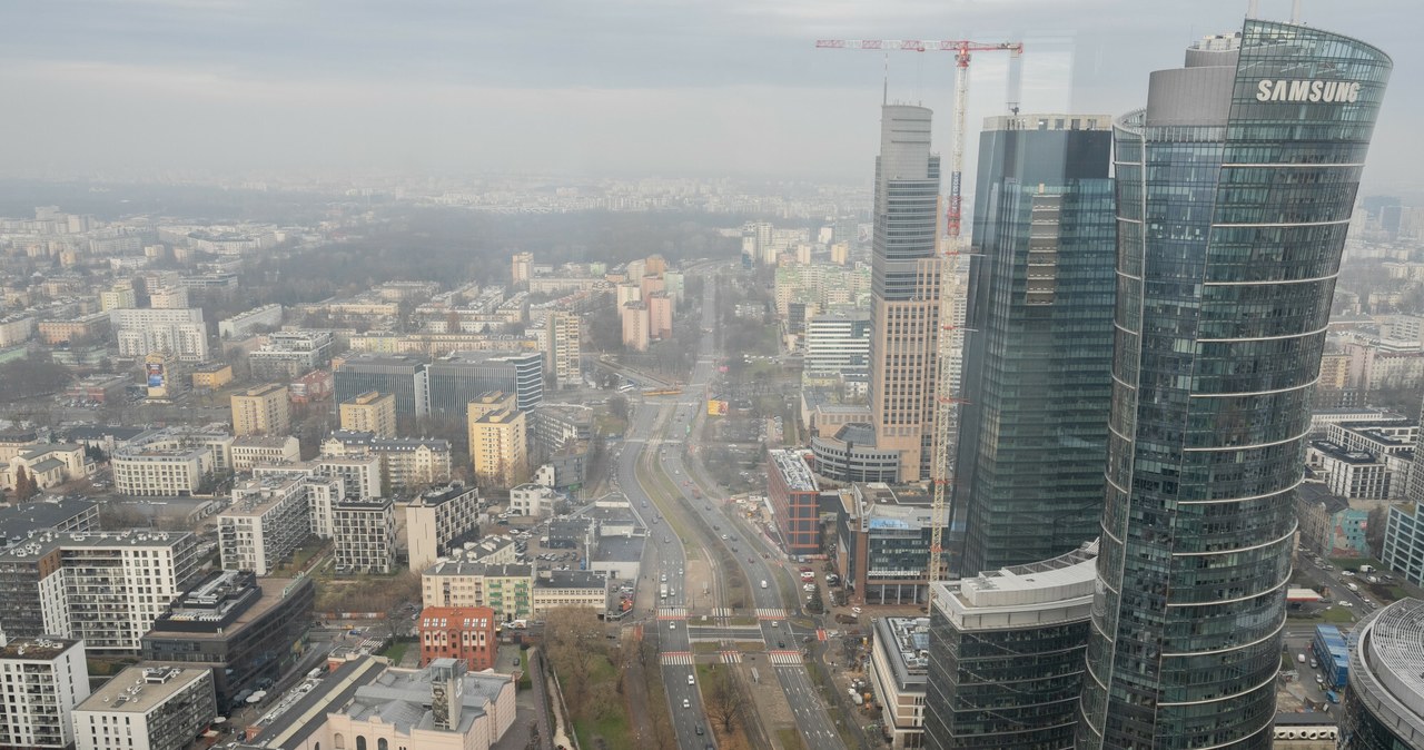Światowa agencja oceniła polską gospodarkę. Zmiana perspektywy na negatywną