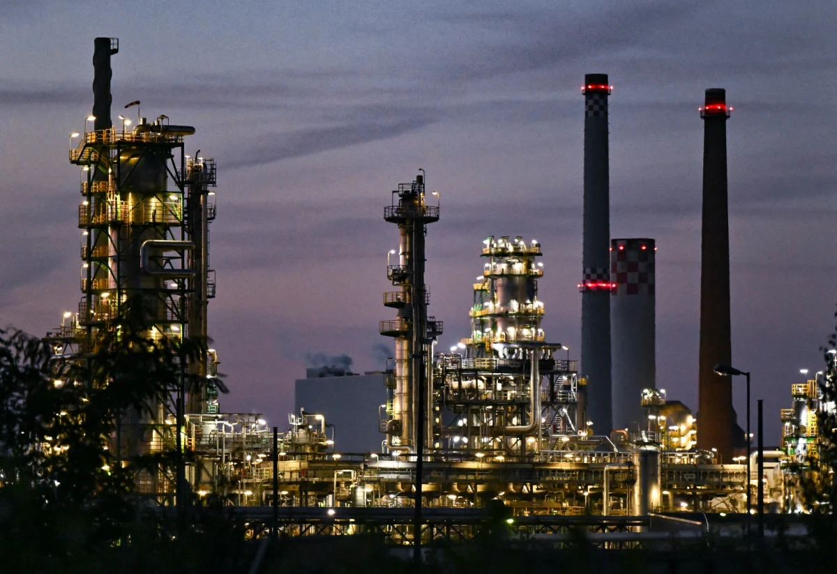 Bezpieczeństwo energetyczne to kluczowa sprawa dla każdego państwa, także dla Polski. Jak negocjacje związane z próbą zakończenia wojny w Ukrainie wpłyną na nasze poczucie bezpieczeństwa energetycznego? Elementem tych rozmów mają być kwestie dostaw gazu i ropy z Rosji do Niemiec oraz innych państw europejskich. "Gdyby Amerykanie dogadali się z Rosjanami, to mamy klęskę na całej linii" – mówi w rozmowie z Bogdanem Zalewskim na antenie Radia RMF24 Piotr Woźniak, były minister gospodarki, były główny geolog kraju i były prezes PGNiG.