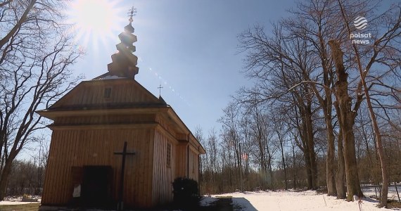 "Wydarzenia": Zabytkowy kościół zamknięty. Otwarcie blokują nietoperze