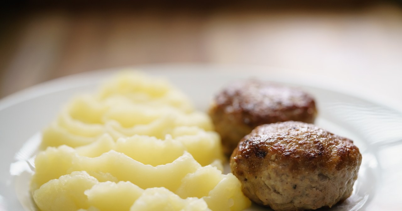 Najgorsze mięso dla serca i mózgu. Wciąż się nim zajadamy