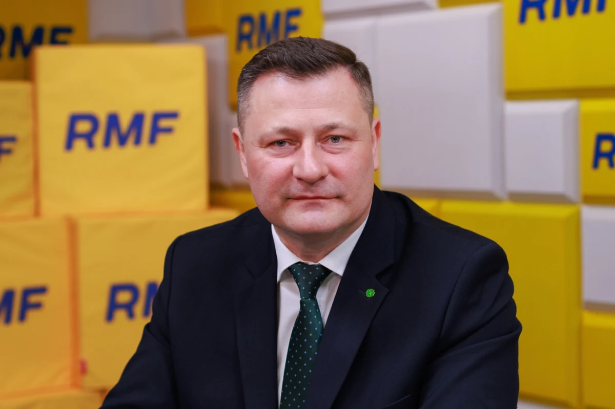 Chcemy wykorzystać polską prezydencję, bo temat nie jest do rozstrzygnięcia w Polsce, ale w gronie wszystkich krajów Unii Europejskiej - tak o ewentualnej rezygnacji ze zmiany czasu wiosną i jesienią mówił w Porannej rozmowie w RMF FM Krzysztof Paszyk. Minister rozwoju i technologii z PSL opowiadał też m.in. o planach budowy akademików oraz programie "Pierwsze klucze".