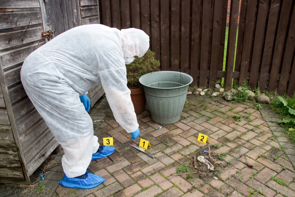 Sąd w brytyjskim Manchesterze wydał wyrok w sprawie szokującej zbrodni, której dopuścił się Polak. Marcin M. został uznany za winnego zabójstwa i poćwiartowania ciała swojego współlokatora, Stuarta Everetta. Skazano go na dożywocie. Zbrodnia, którą prokuratura określiła mianem "barbarzyńskiej", wstrząsnęła opinią publiczną w Wielkiej Brytanii.