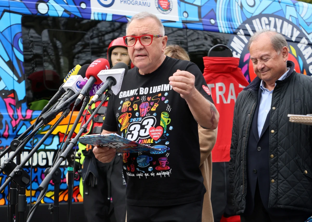 Finał Wielkiej Orkiestry Świątecznej Pomocy zakończył się ostateczną kwotą 289 068 047,77 zł. Zebrane pieniądze zostaną przeznaczone na zakup sprzętu medycznego, który umożliwi skuteczniejsze leczenie dzieci z chorobami nowotworowymi i hematologicznymi.