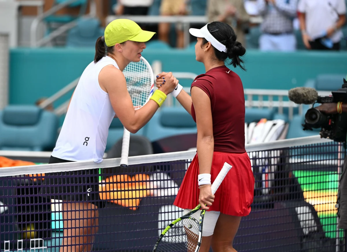 Po raz pierwszy od 2021 roku Iga Świątek nie zdobyła żadnego turniejowego tytułu w pierwszych trzech miesiącach sezonu. Co więcej, nie dotarła nawet do finału. W pięciu startach w 2025 roku jej najlepszymi wynikami były trzy półfinały i dwa ćwierćfinały. Ostatni z nich miał miejsce w środę w Miami, gdzie zakończyła swój występ.