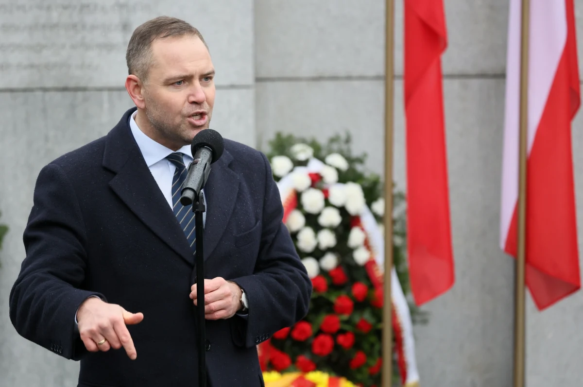 "To planowa kontrola, która została zarządzona dużo wcześniej, kiedy jeszcze nie było żadnej mowy o tym, iż pan Karol Nawrocki będzie startował (w wyborach prezydenckich, jako kandydat popierany przez PiS - przyp. red.)" - tak o kontroli w Instytucie Pamięci Narodowej powiedział w Porannej rozmowie w RMF FM Marian Banaś, prezes Najwyższej Izby Kontroli. "Oczywiście, że są pewne nieprawidłowości" - dodał.