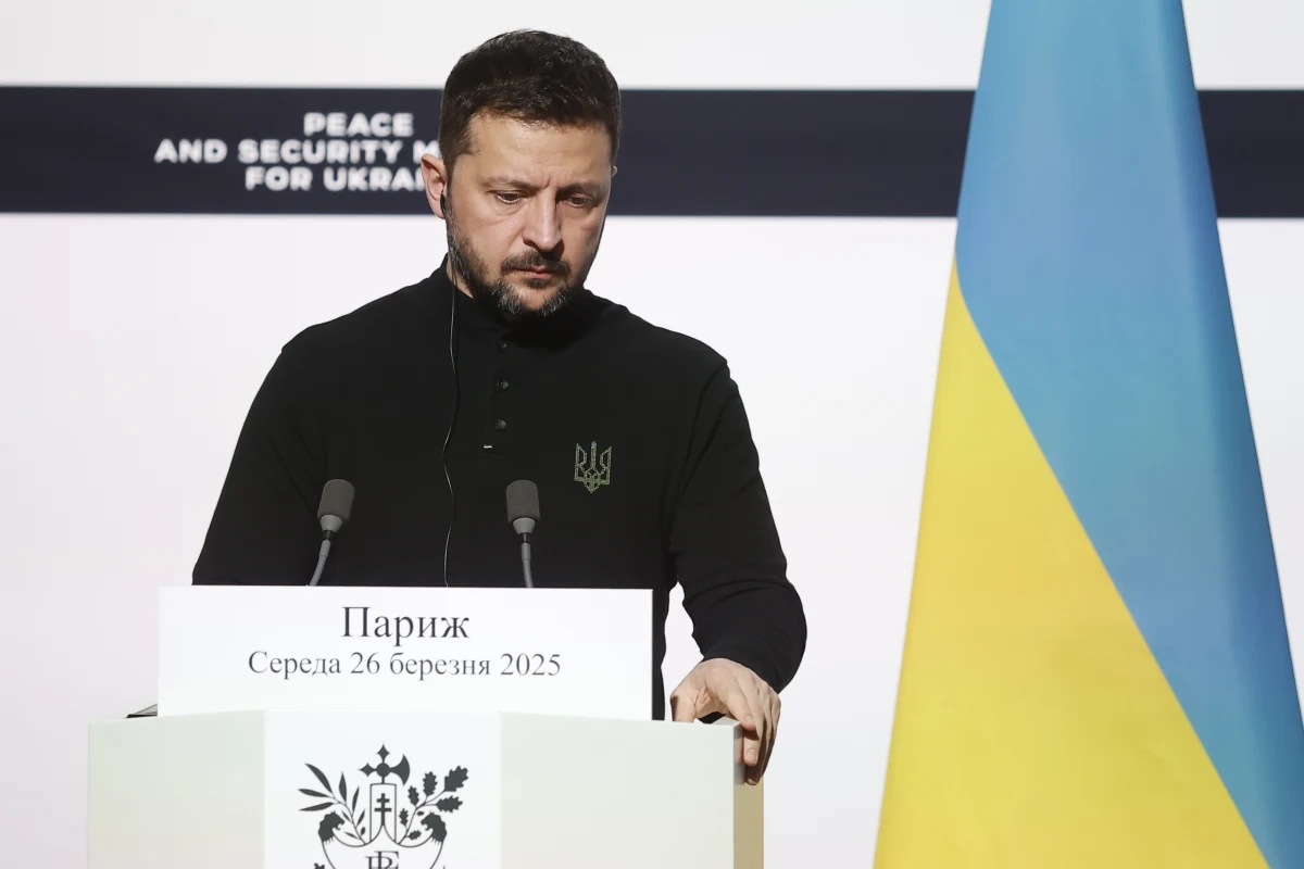 "Rosja naruszyła moratorium na ostrzały energetyki. Na atak na Chersoń i uszkodzenie infrastruktury energetycznej powinna być reakcja Stanów Zjednoczonych" – powiedział prezydent Ukrainy. Wołodymyr Zełenski powiedział także, że nie ma alternatywy dla udziału Europy w rozmowach o pokoju w Ukrainie.