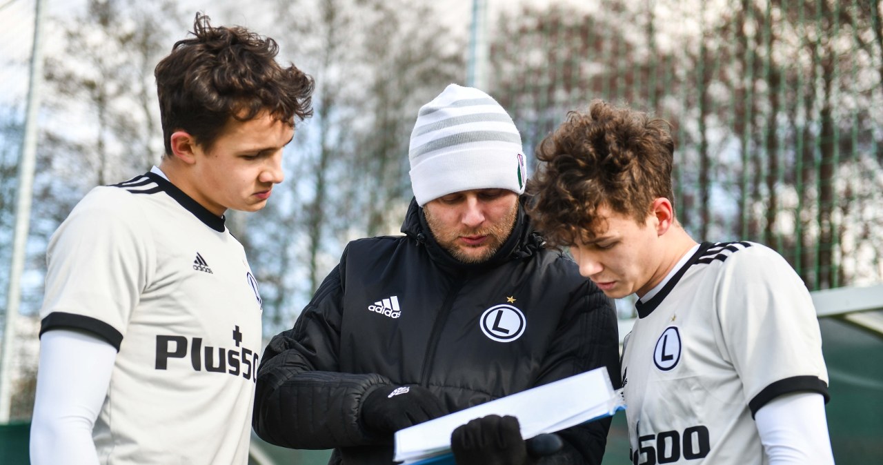 Polski trener wyjechał z kraju i od razu sukcesy. Na taką serię czekali od 16 meczów