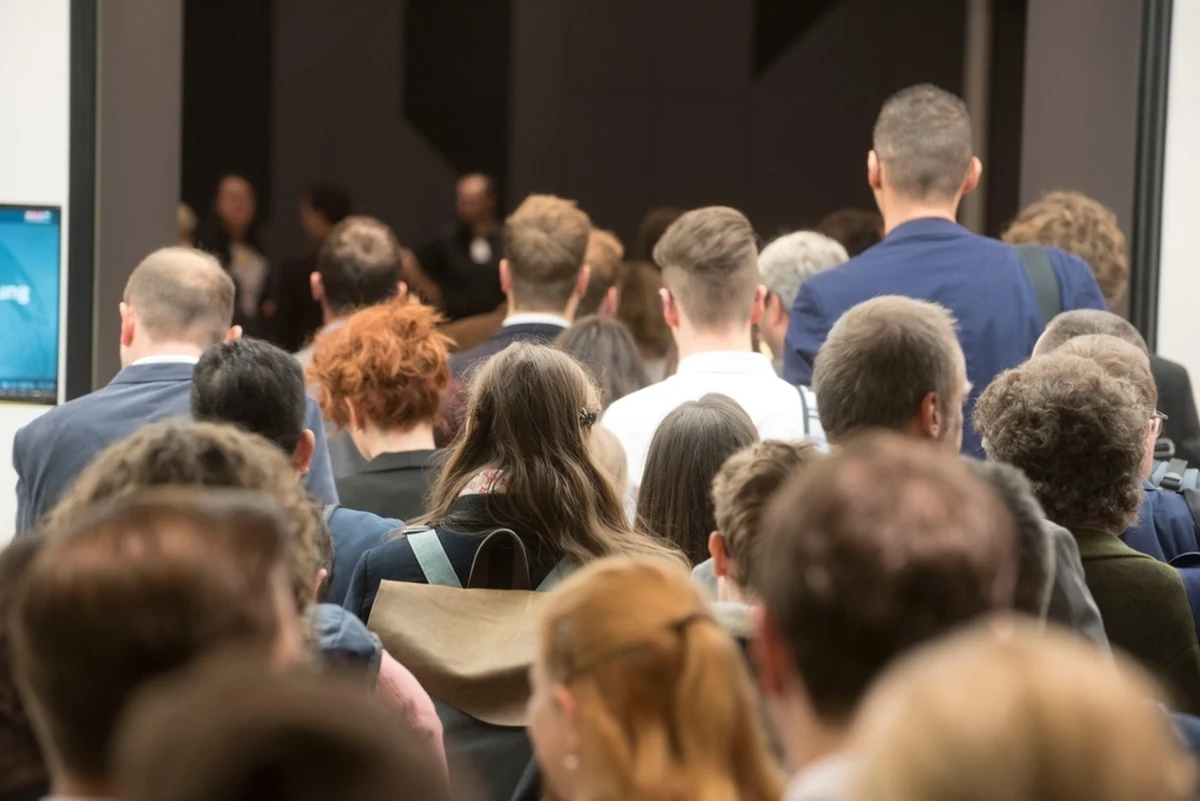 Firmy coraz mocniej tną zatrudnienie. Jak wylicza "Rzeczpospolita" na podstawie danych Ministerstwa Rodziny, Pracy i Polityki Społecznej, w ciągu pierwszych dwóch miesięcy 2025 roku zgłoszono zwolnienia grupowe 14,8 tys. pracowników - to prawie trzykrotnie więcej niż rok temu. Pracownicy muszą patrzeć z większą ostrożnością na swoją sytuację - mówi w rozmowie z Tomaszem Terlikowskim na antenie Radia RMF24 Krzysztof Inglot z Personnel Service, ekspert rynku pracy.