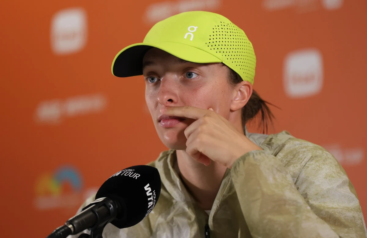 Iga Świątek nie zagra w turnieju kwalifikacyjnym Billie Jean King Cup, który w dniach 10-12 kwietnia odbędzie się w Radomiu. O swojej decyzji poinformowała w oświadczeniu opublikowanym na Instagramie. 