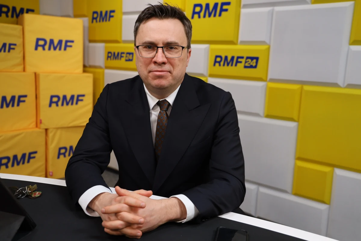 "Unia Europejska handluje sama ze sobą, tak została stworzona. Wpływ zapowiadanych ceł prezydenta Donalda Trumpa na UE będzie ograniczony" - powiedział w Popołudniowej rozmowie w RMF FM dr Jakub Borowski, główny ekonomista Credit Agricole Bank Polska.