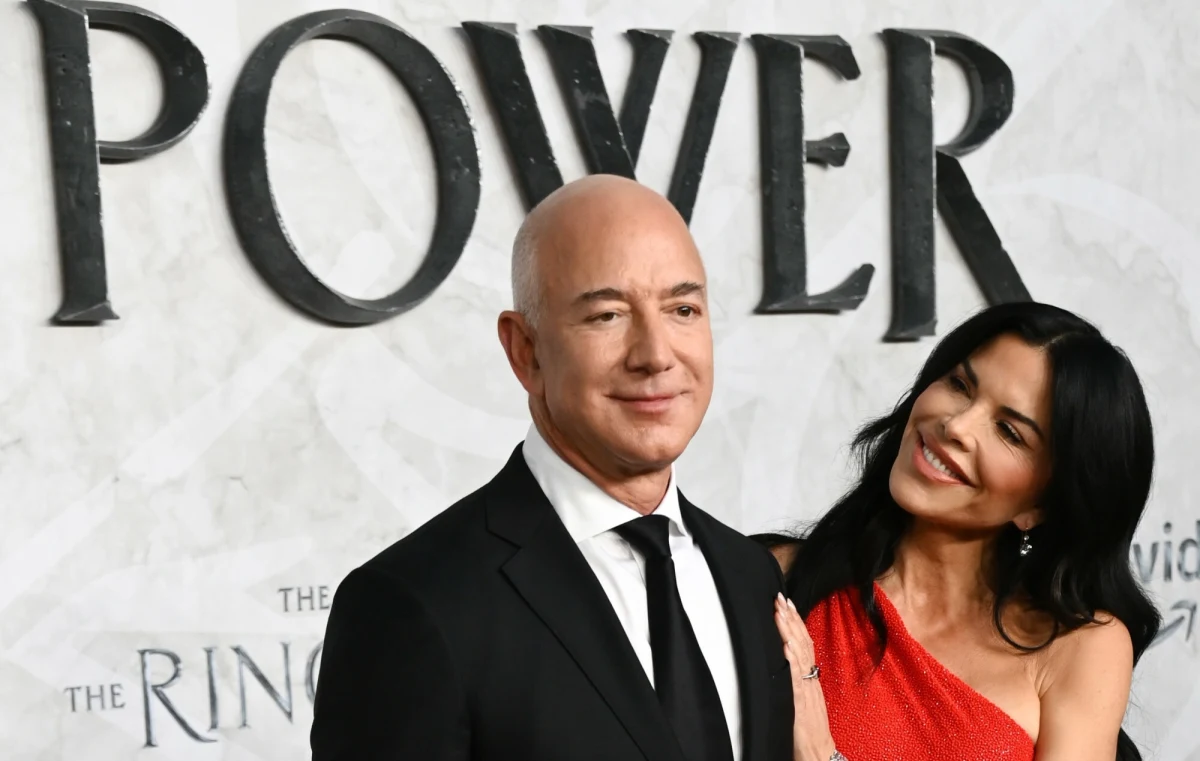 Amazon rzutem na taśmę złożył ofertę kupna amerykańskiego oddziału chińskiej platformy TikTok, informuje agencja Reutera, powołując się na amerykańskich urzędników. Ostateczną decyzję w sprawie przejęcia TikToka ma podjąć prezydent Donald Trump.