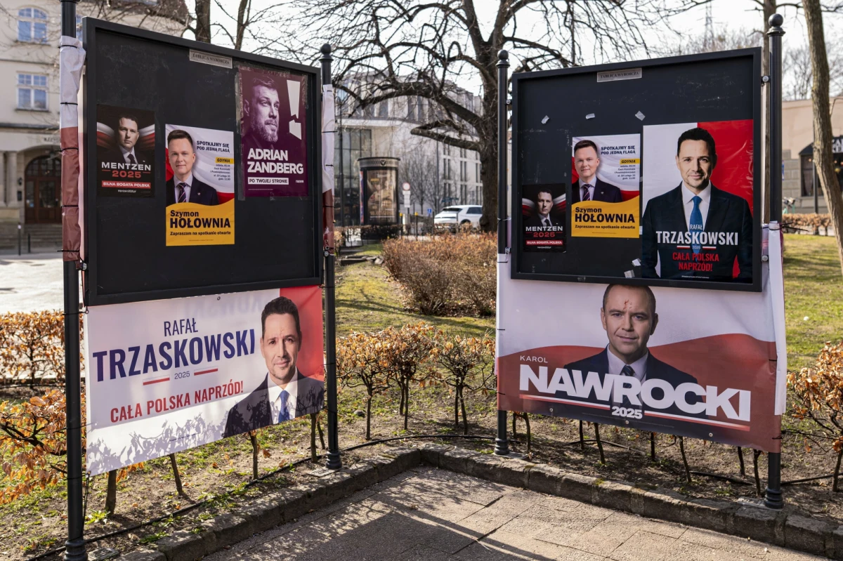 Przed pierwszą turą wyborów prezydenckich powinna odbyć się debata Rafała Trzaskowskiego, Sławomira Mentzena i Karola Nawrockiego - uważa ponad 81 proc. badanych w sondażu IBRiS dla "Rzeczpospolitej". Do urn pójdziemy już 18 maja. 