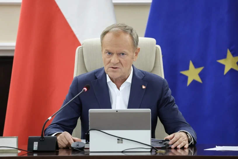 Tusk: poleciłem ministrom monitorowanie tak zwanej turystyki paliwowej