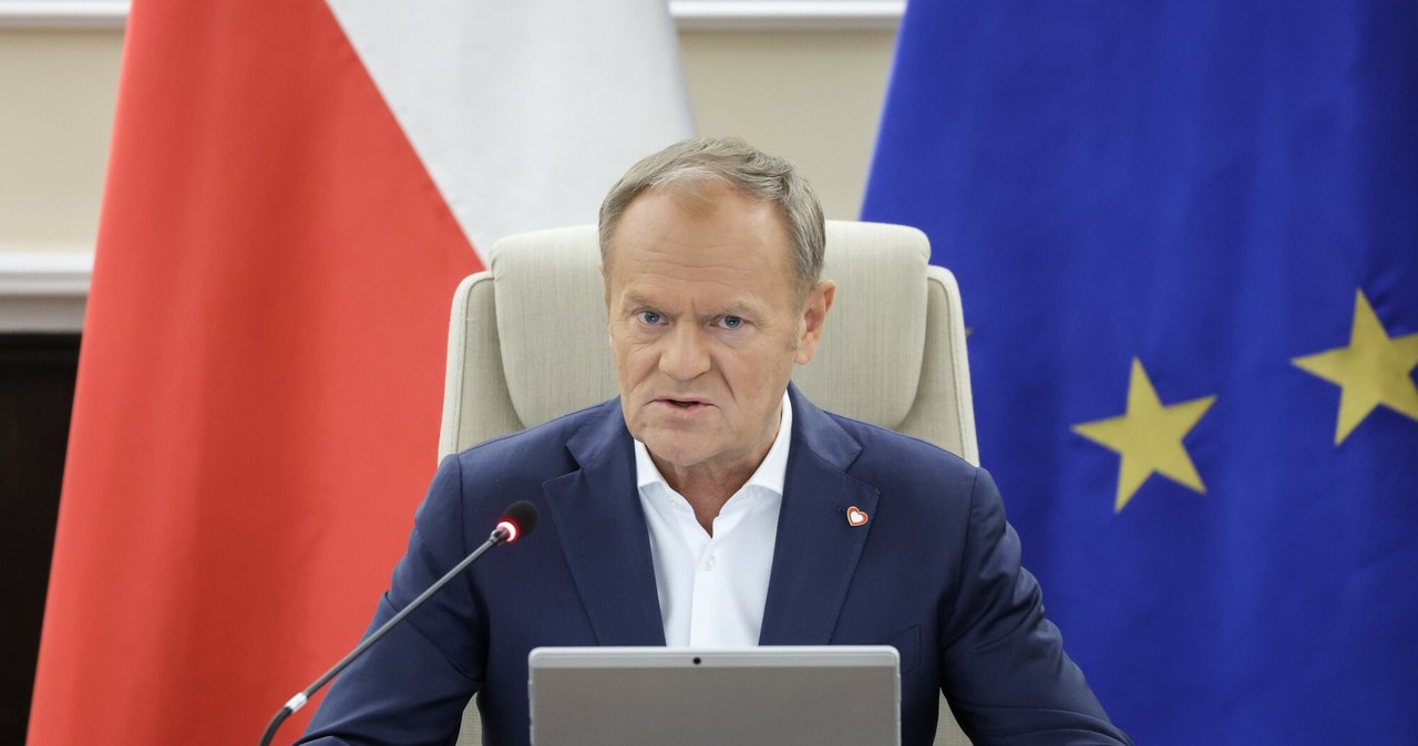 Cła Trumpa uderzą w Polskę. Donald Tusk: Cios dotkliwy i przykry