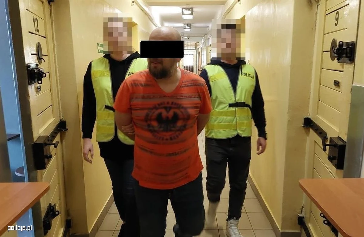 Mężczyzna, dzwoniąc na ogólnodostępny numer biura poselskiego, groził posłance śmiercią. Policjantom z Chełma (Lubelskie) udało się namierzyć 47-latka.