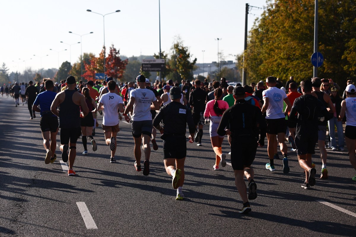 Cracovia Maraton bije rekordy! Tysiące biegaczy na ulicach Krakowa