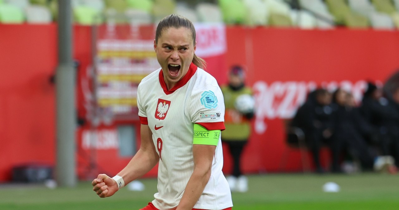 Wpadka przed przerwą i festiwal goli w drugiej połowie. Polska deklasuje w Gdańsku. Dublet Ewy Pajor