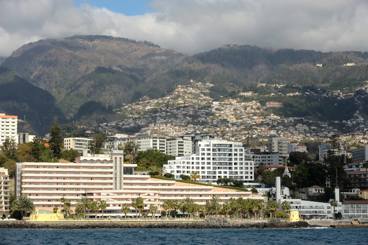 Turystka z Polski trafiła do szpitala po wypadku na jednym z popularnych szlaków w północnej części Madery. Taką informację przekazały portugalskie służby medyczne.