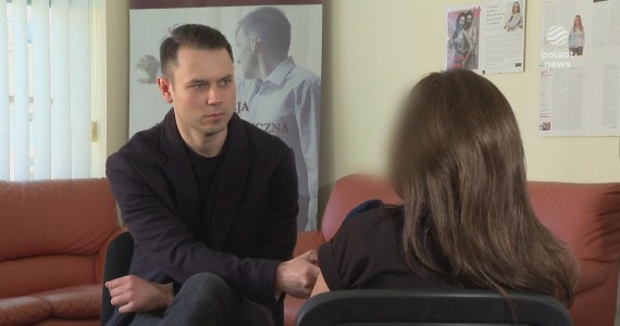 "Wydarzenia": Seniorka oszukana "na celebrytę". "Przedstawił się jako Michał Szpak"