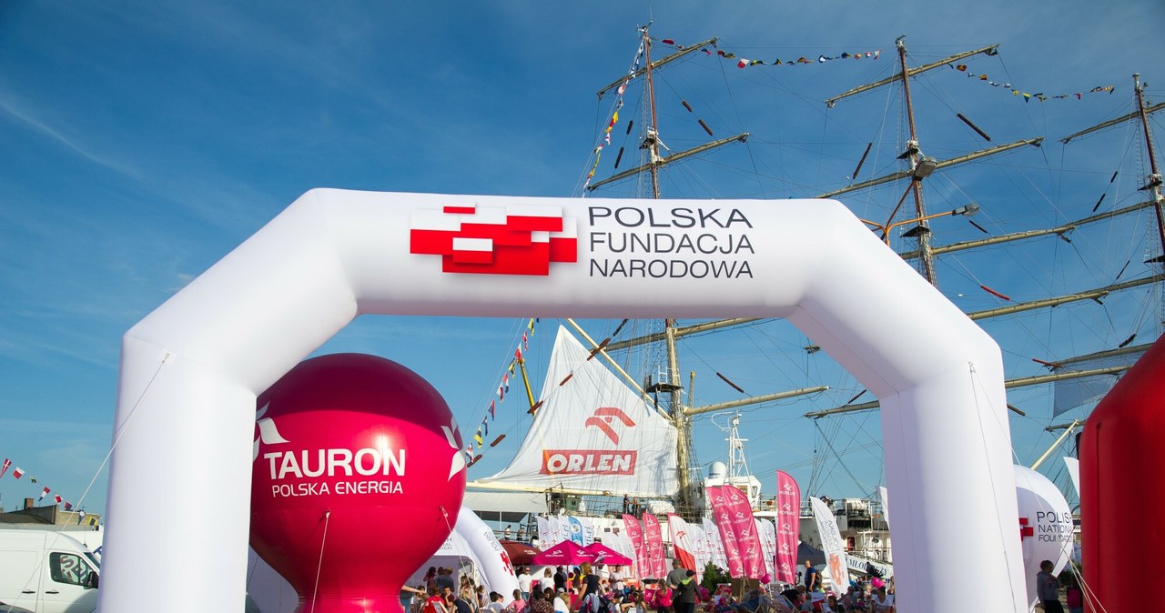 Ważą się losy Polskiej Fundacji Narodowej. Będzie spotkanie na szczycie