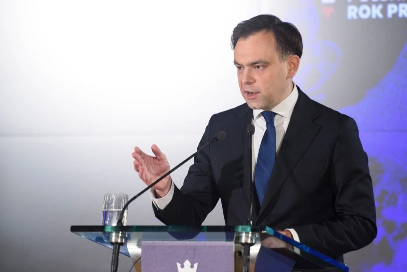 "Ceny energii muszą spadać". Minister finansów wskazał najważniejszy sektor