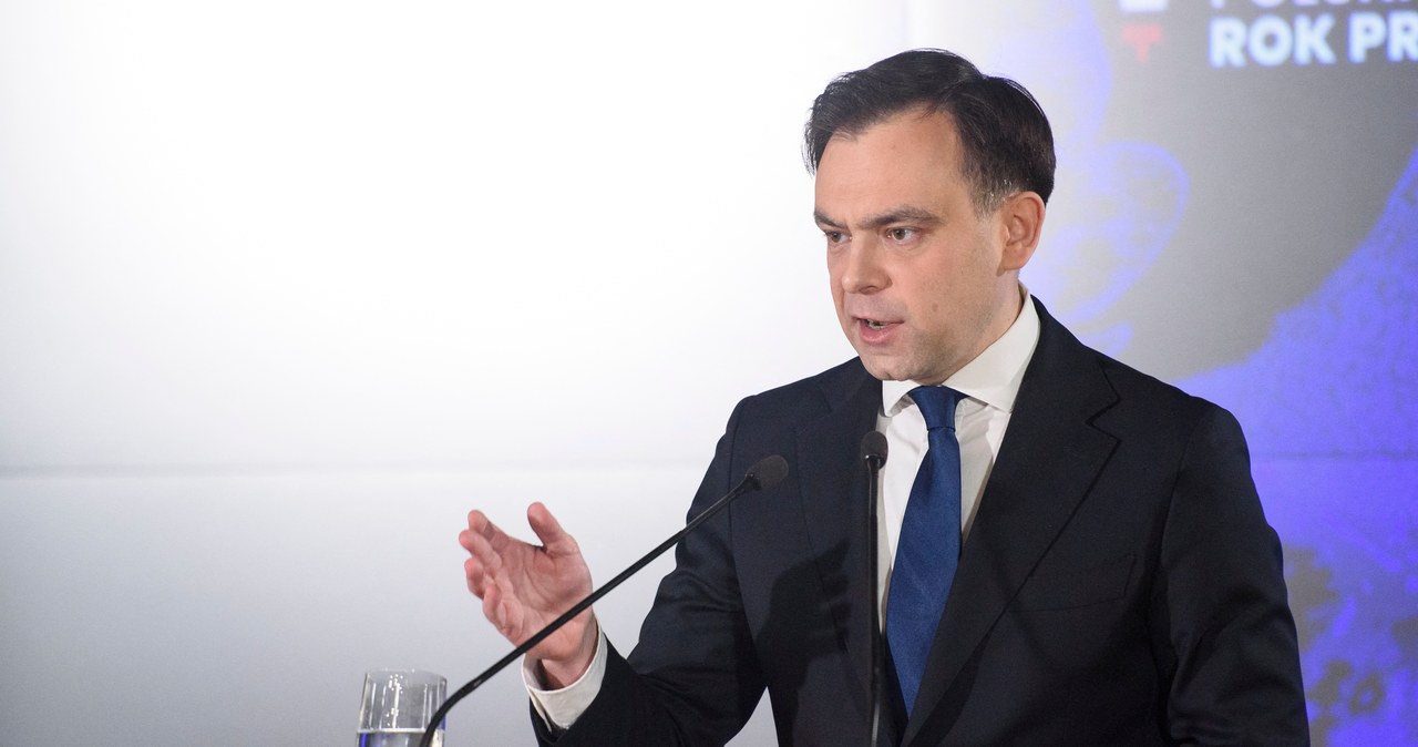 Andrzej Domański wkracza do gry. Zaproponuje "europejski mechanizm obrony"