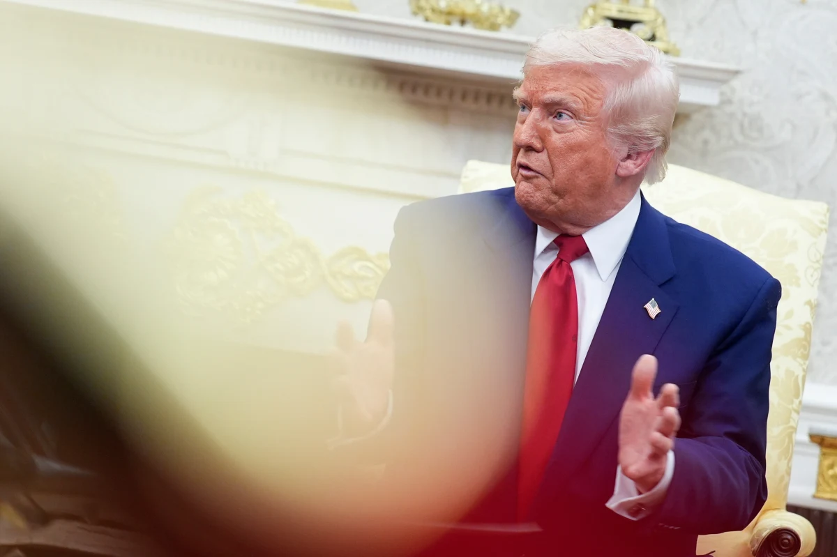 Ta oferta jest niewystarczająca - tak prezydent USA Donald Trump skomentował propozycję UE, by znieść cła na towary przemysłowe w handlu z USA. Trump wykluczył też zawieszenie ceł, choć stwierdził, że w rozmowach handlowych z różnymi państwami dokonują się "wielkie postępy".