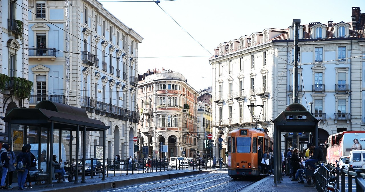 Zamówisz kawę - wyjdź po 15 minutach. Nowy regulamin kawiarni wywołał burzę