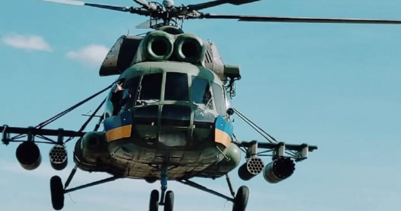 Ukraiński Mi-8 w dziwnej konfiguracji. Ma rakiety z USA i ZSRR