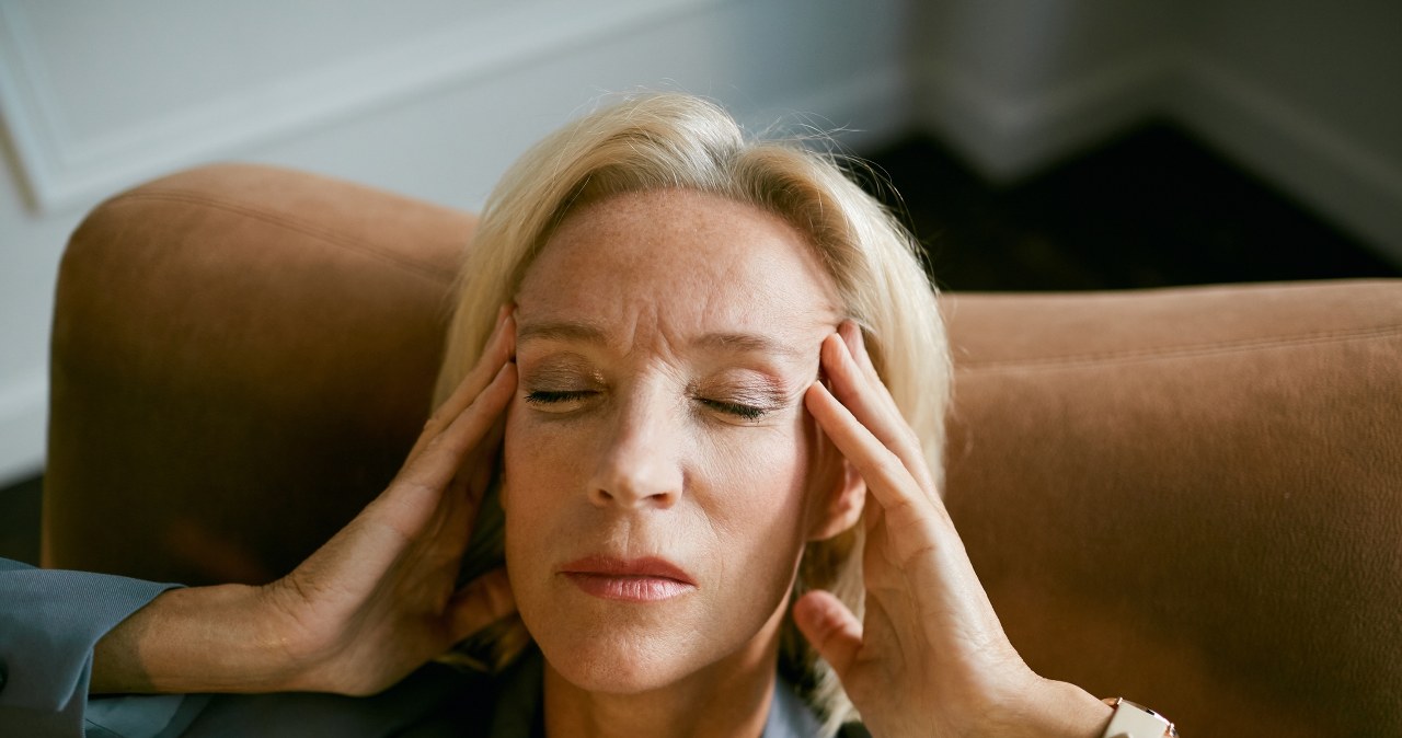 Kiedy starzenie mózgu przyspiesza? Naukowcy ustalili konkretny wiek