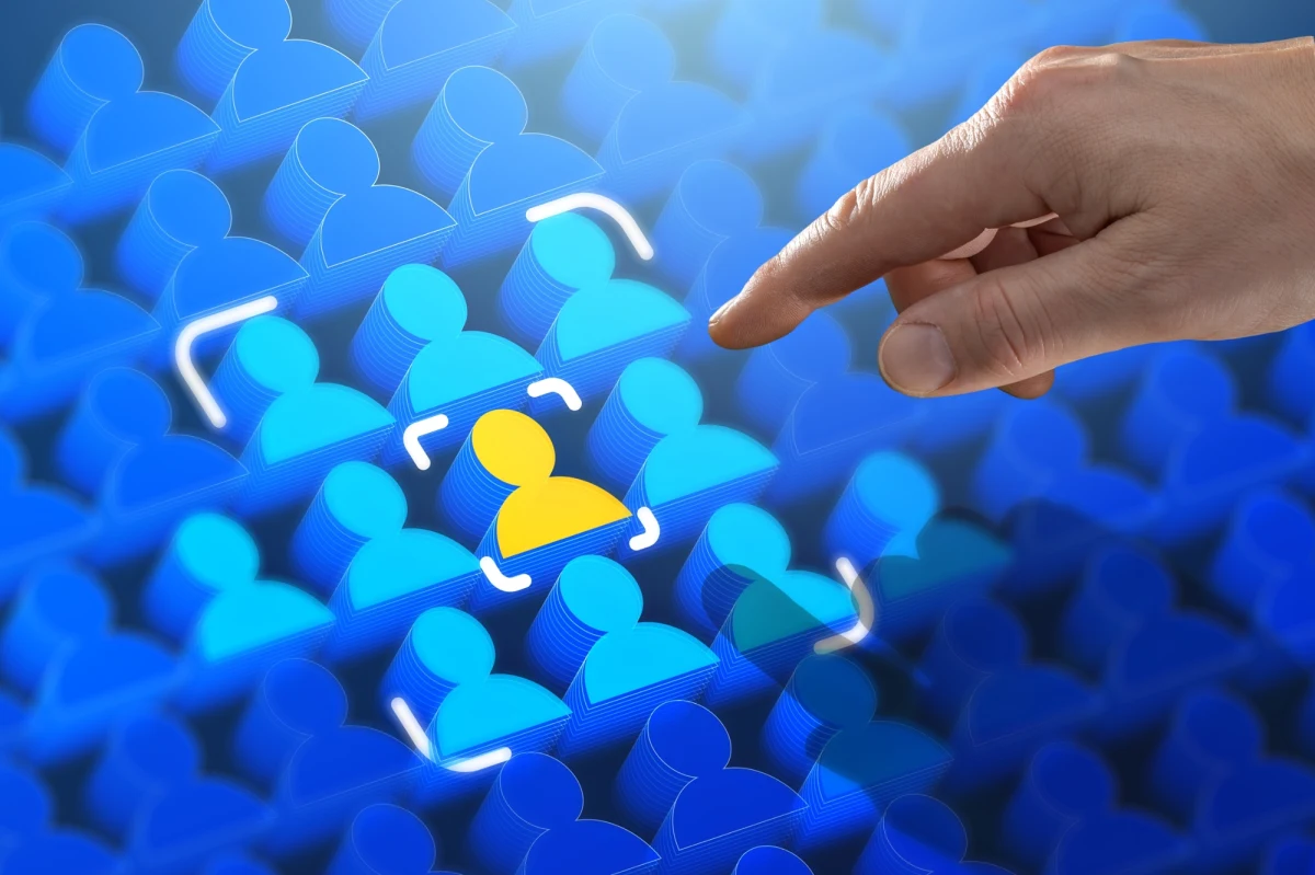 Brytyjskie media alarmują - rząd Wielkiej Brytanii opracowuje, w oparciu o sztuczną inteligencję, program "przewidywania morderstw". Ma wykorzystywać dane osób, w przypadku których istnieje największe prawdopodobieństwo, że mogą zostać zabójcami.