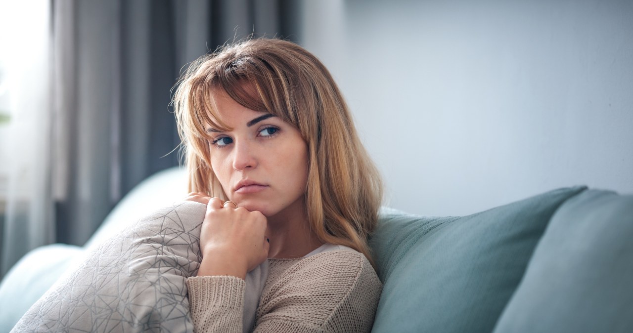 Samotna w związku? Lepiej być samej niż z kimś, kto cię gasi