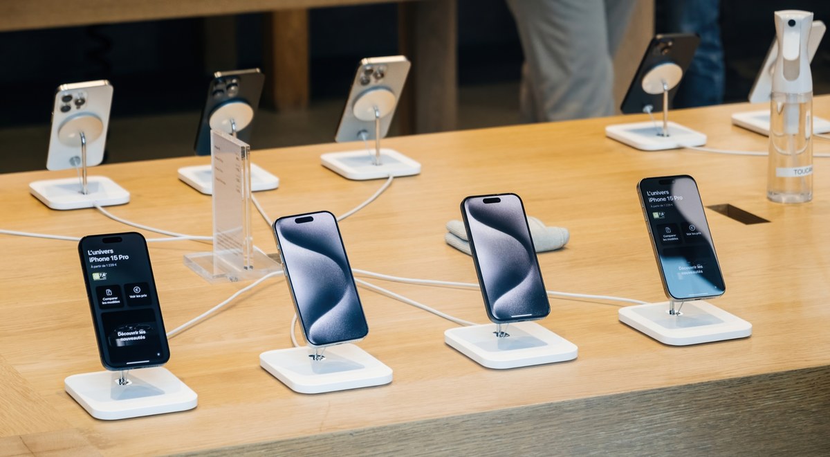 Jak przetransportować gwałtownie 600 ton iPhone'ów?