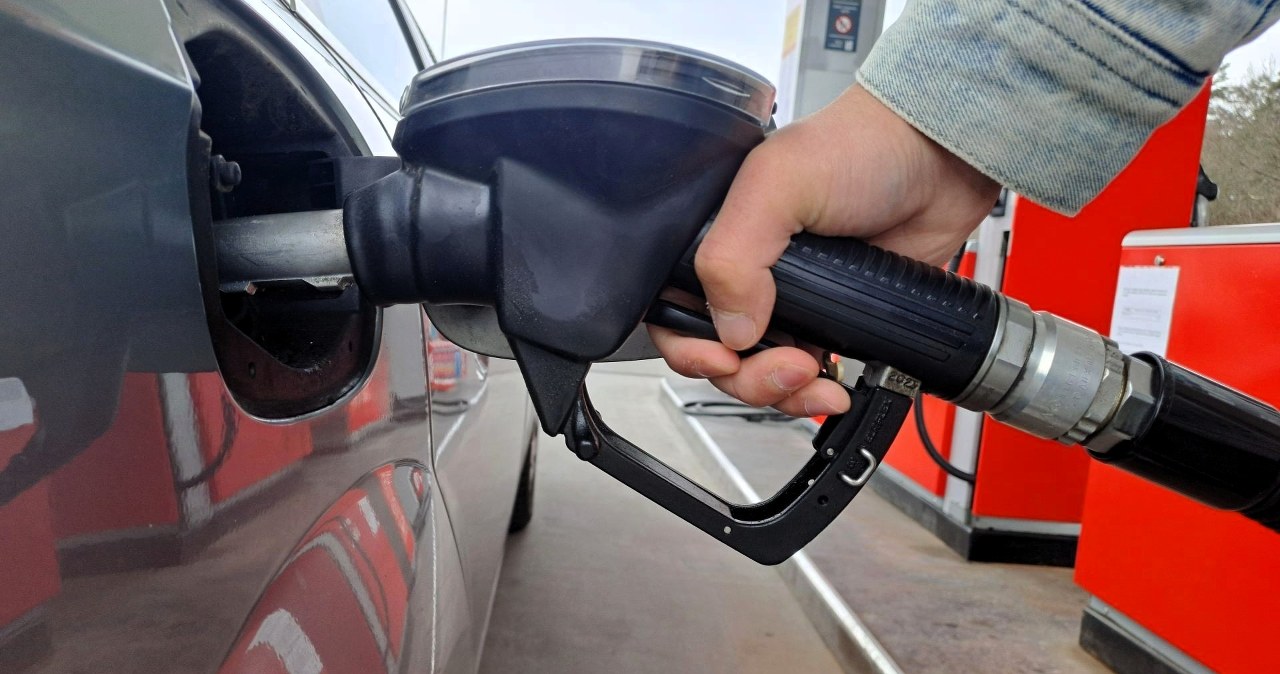 Black Friday na stacjach paliw. Taniej za litr choćby o 40 gr